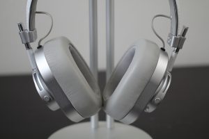 Master & Dynamic MH40 Headphone Review