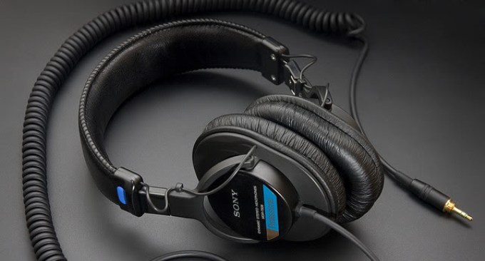 Sony-MDR-7506-Review-and-comparison