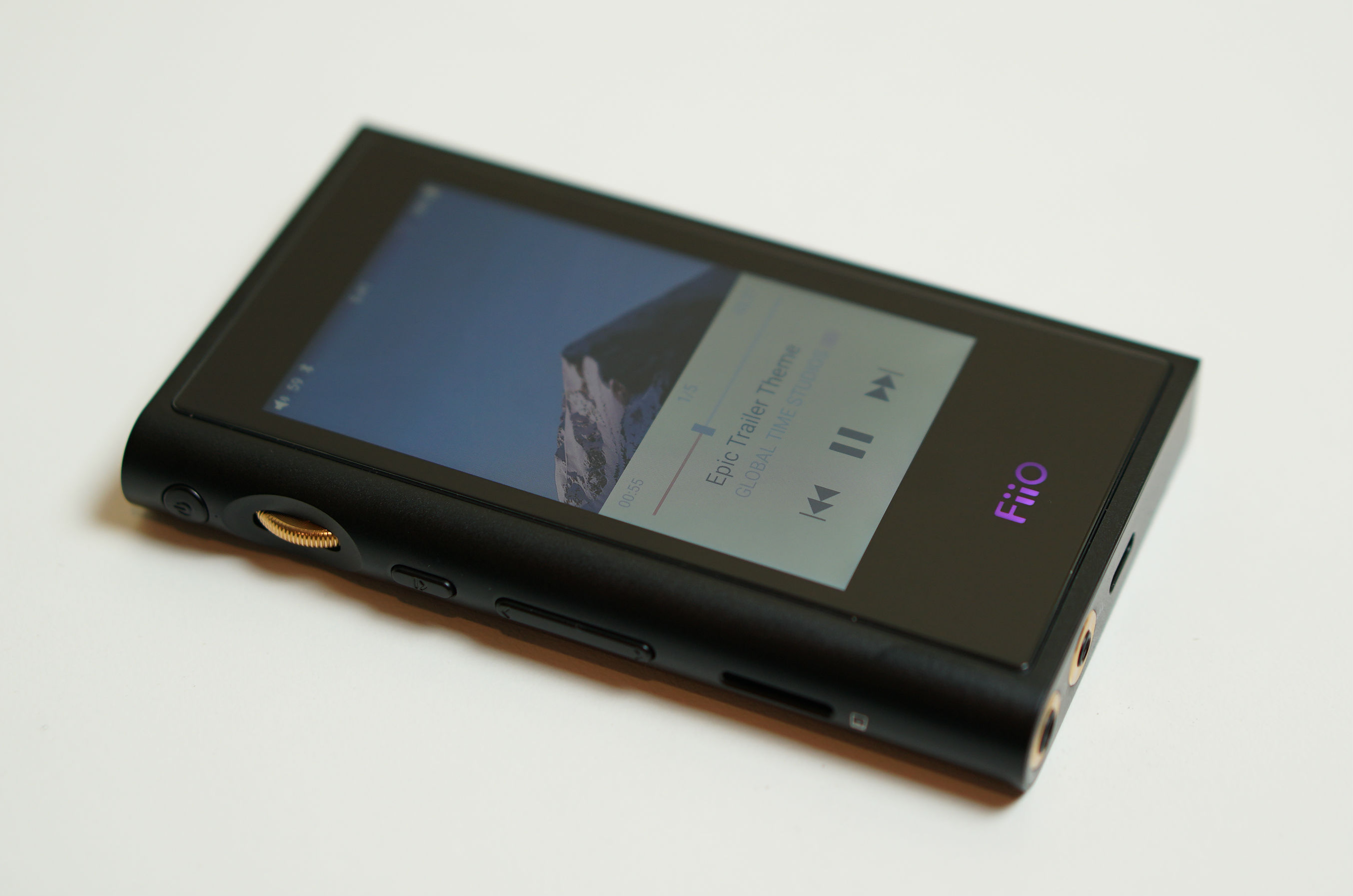 FiiO M9 Digital Player Review